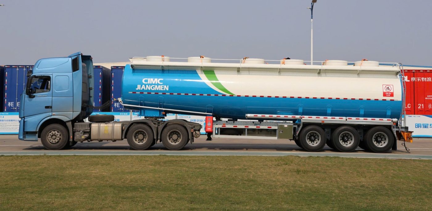 Moóc chở xăng dầu 41m3 CIMC